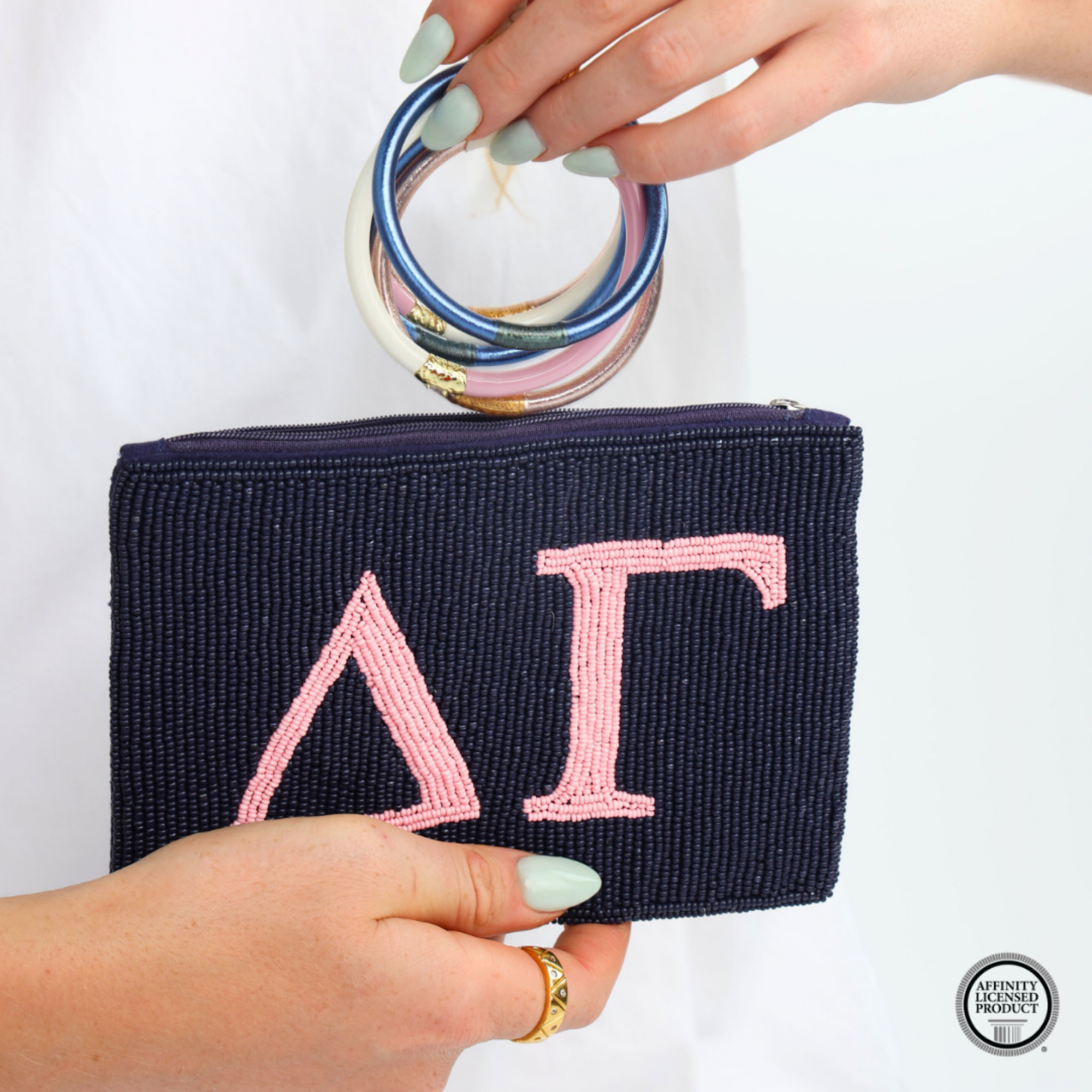 Delta Gamma Beaded Pouch